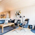 Bright And Spacious Family Retreat-by Traum Vakantiehuis