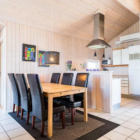 Bright And Spacious Family Retreat-by Traum 度假居 Tarm